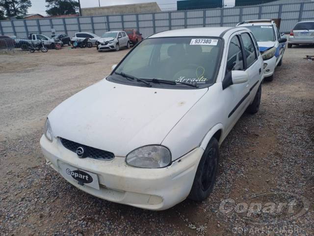 2001 CHEVROLET CORSA 
