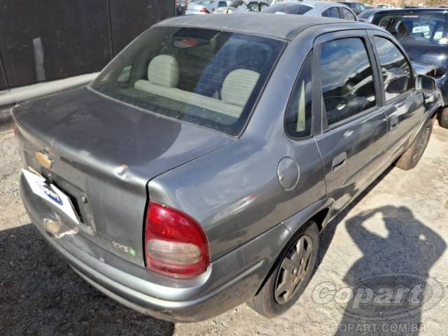 2010 CHEVROLET CLASSIC 