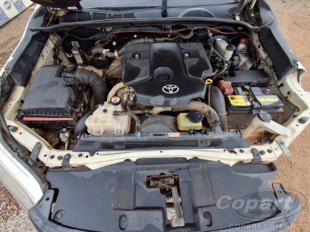 2018 TOYOTA HILUX CS 