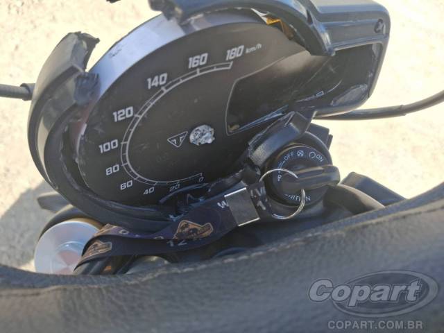 2025 TRIUMPH SCRAMBLER 