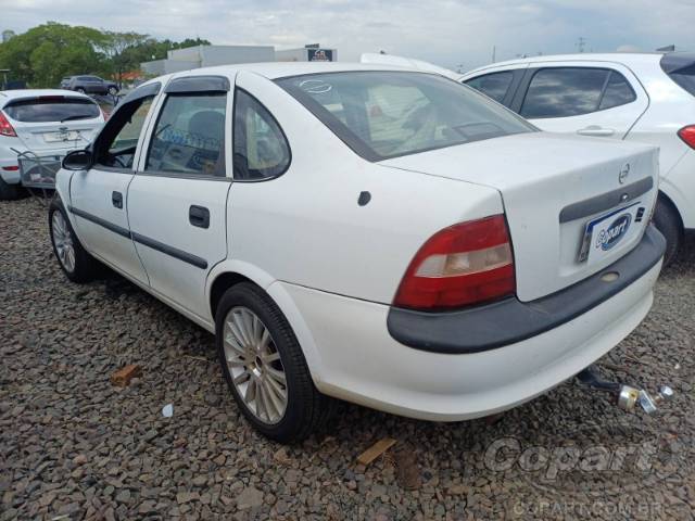 1998 CHEVROLET VECTRA 
