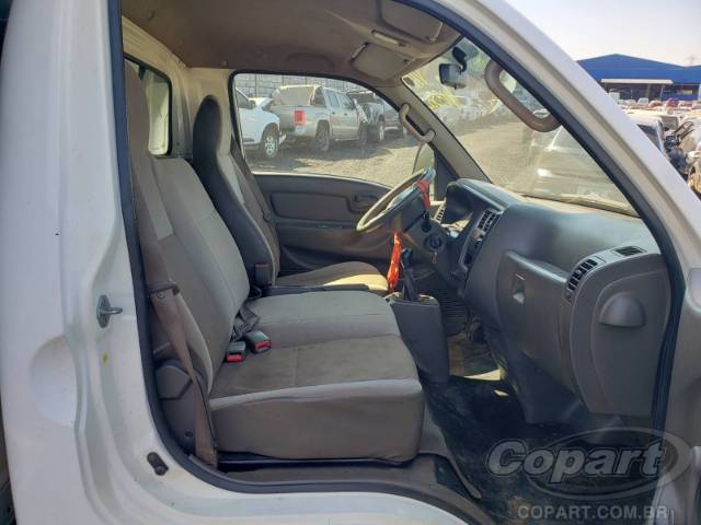 2010 HYUNDAI HR 