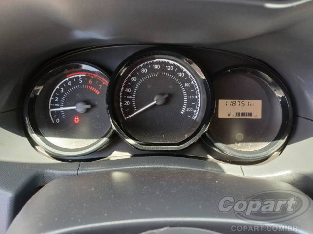 2019 RENAULT DUSTER OROCH 