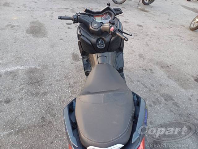 2024 YAMAHA XMAX 