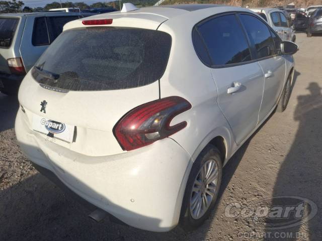 2017 PEUGEOT 208 