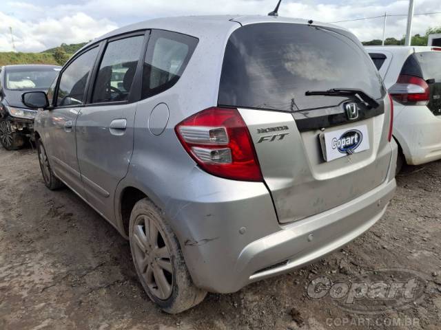 2013 HONDA FIT 