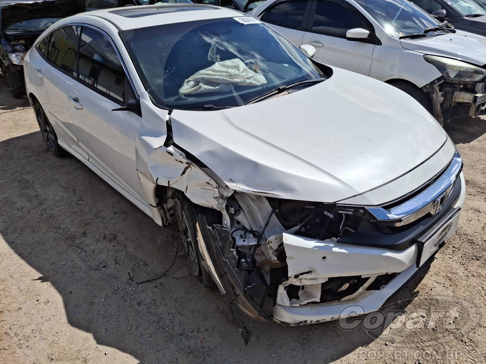 Honda Civic Touring 1.5 16V i-VTEC Turbo 2021 Colisão Média Monta