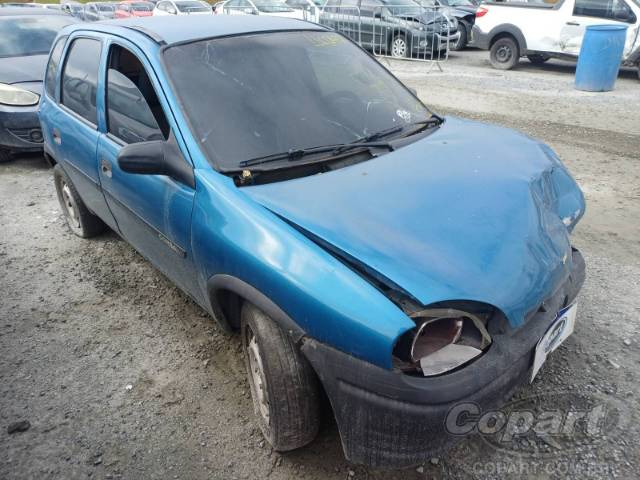 1996 CHEVROLET CORSA 
