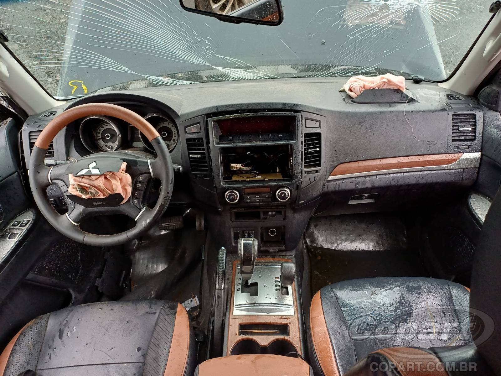 Foto 9 de 11: 2011 MITSUBISHI PAJERO FULL