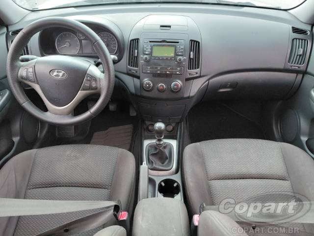 2010 HYUNDAI I30 