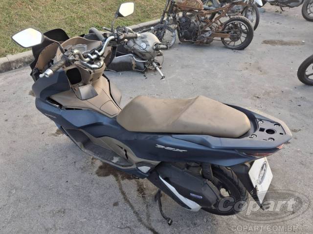 2024 HONDA PCX 
