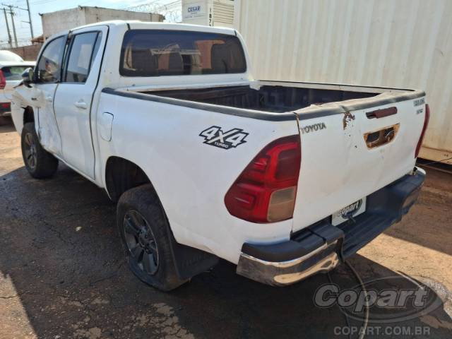 2019 TOYOTA HILUX CD 