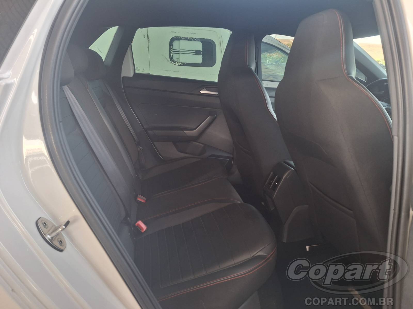 2021 VOLKSWAGEN POLO — foto 6 de 11
