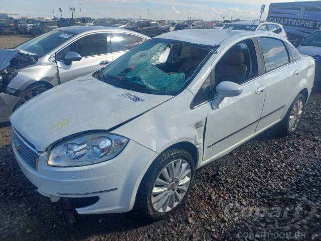 2013 FIAT LINEA 