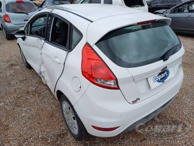 2015 FORD FIESTA 