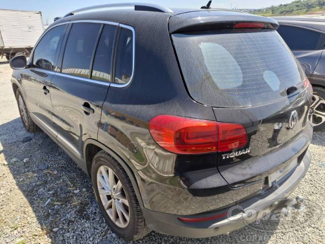2012 VOLKSWAGEN TIGUAN 