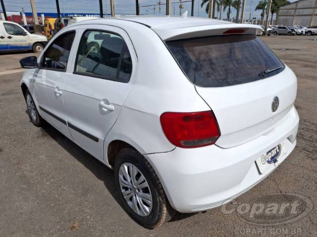 2016 VOLKSWAGEN GOL 
