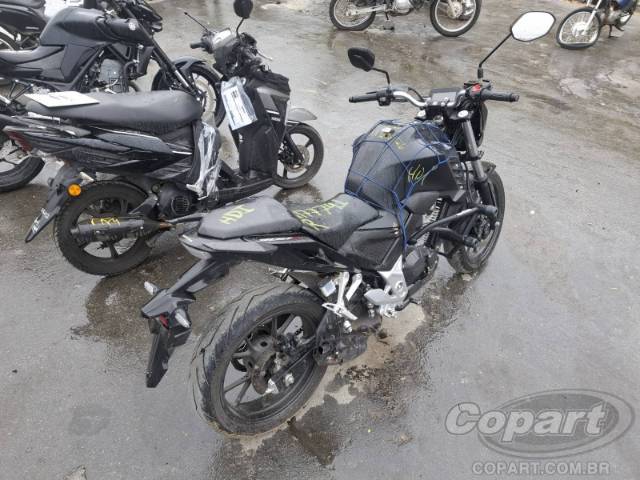 2026 HONDA CB 300F 
