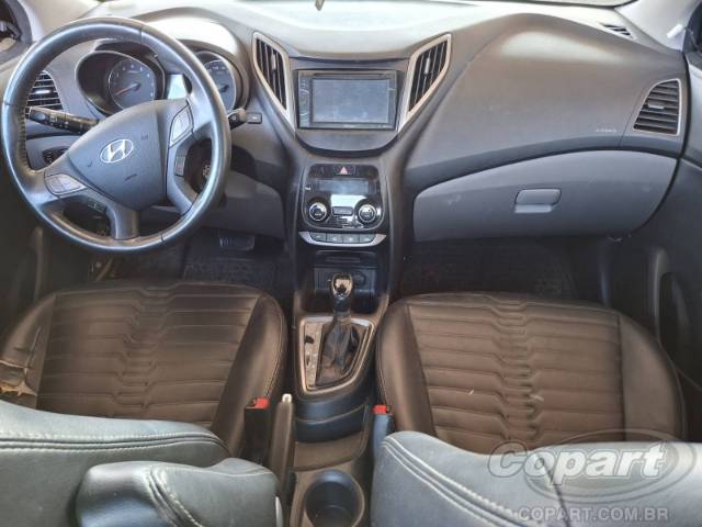 2016 HYUNDAI HB20S 