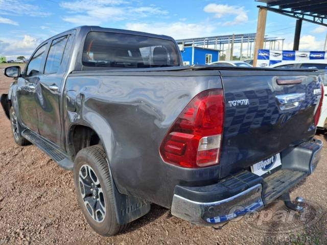 2022 TOYOTA HILUX CD 