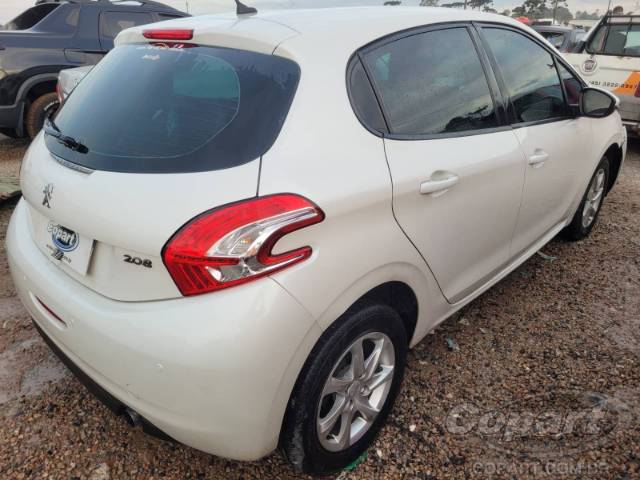 2015 PEUGEOT 208 