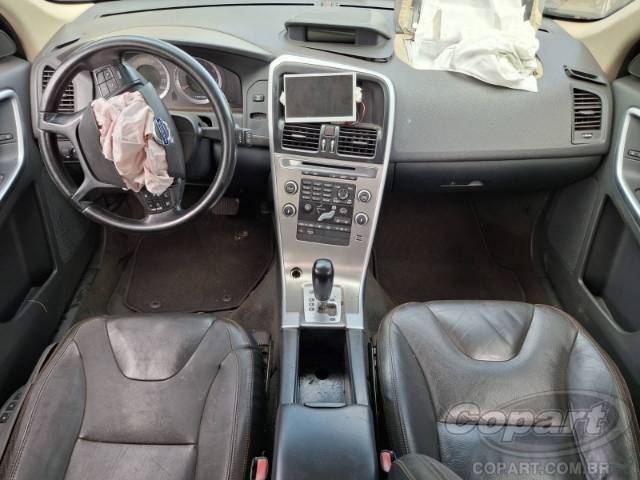 2011 VOLVO XC60 