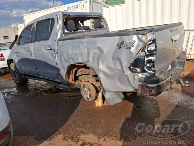 2025 TOYOTA HILUX CD 