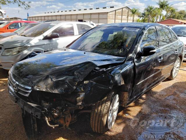 2011 HYUNDAI AZERA 