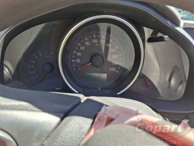 2016 HONDA FIT 