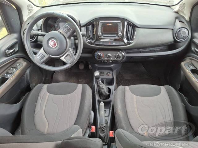 2015 FIAT UNO 