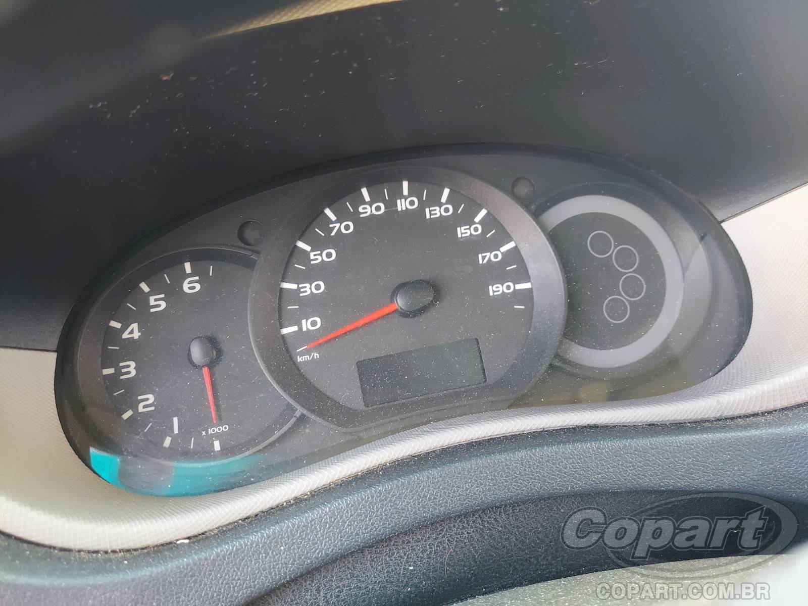 Foto 8 de 10: 2015 RENAULT MASTER CHASSI CABINE