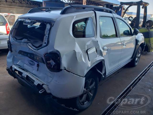 2024 RENAULT DUSTER 