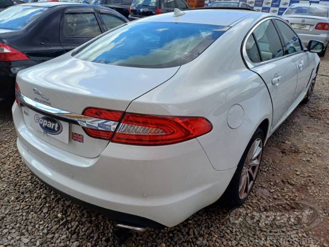 2014 JAGUAR XF 