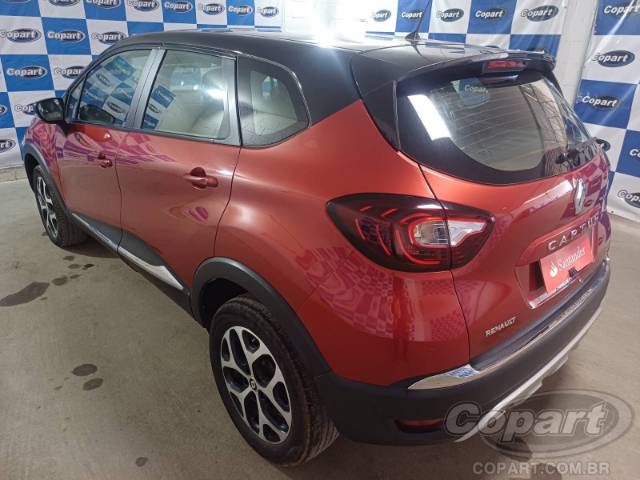 2021 RENAULT CAPTUR 