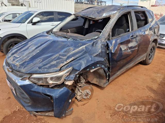 2025 CHEVROLET TRACKER 