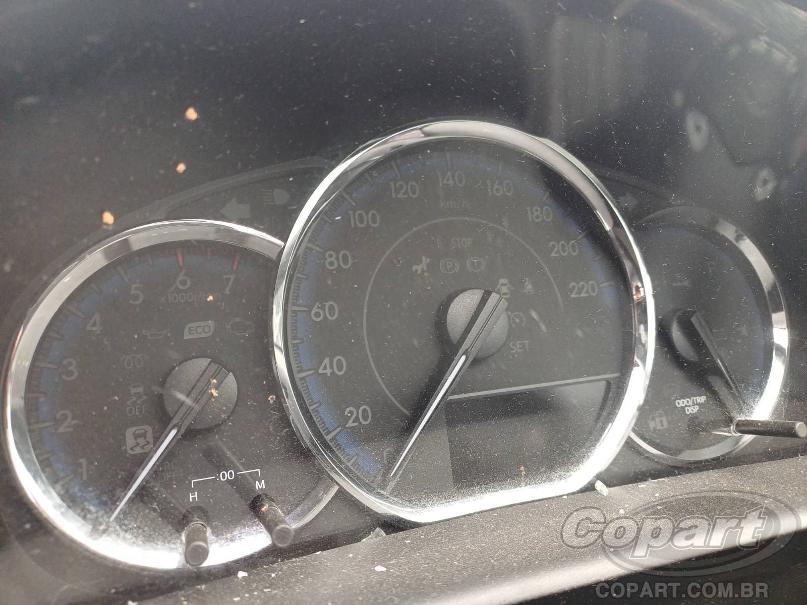 Foto 8 de 10: 2020 TOYOTA YARIS