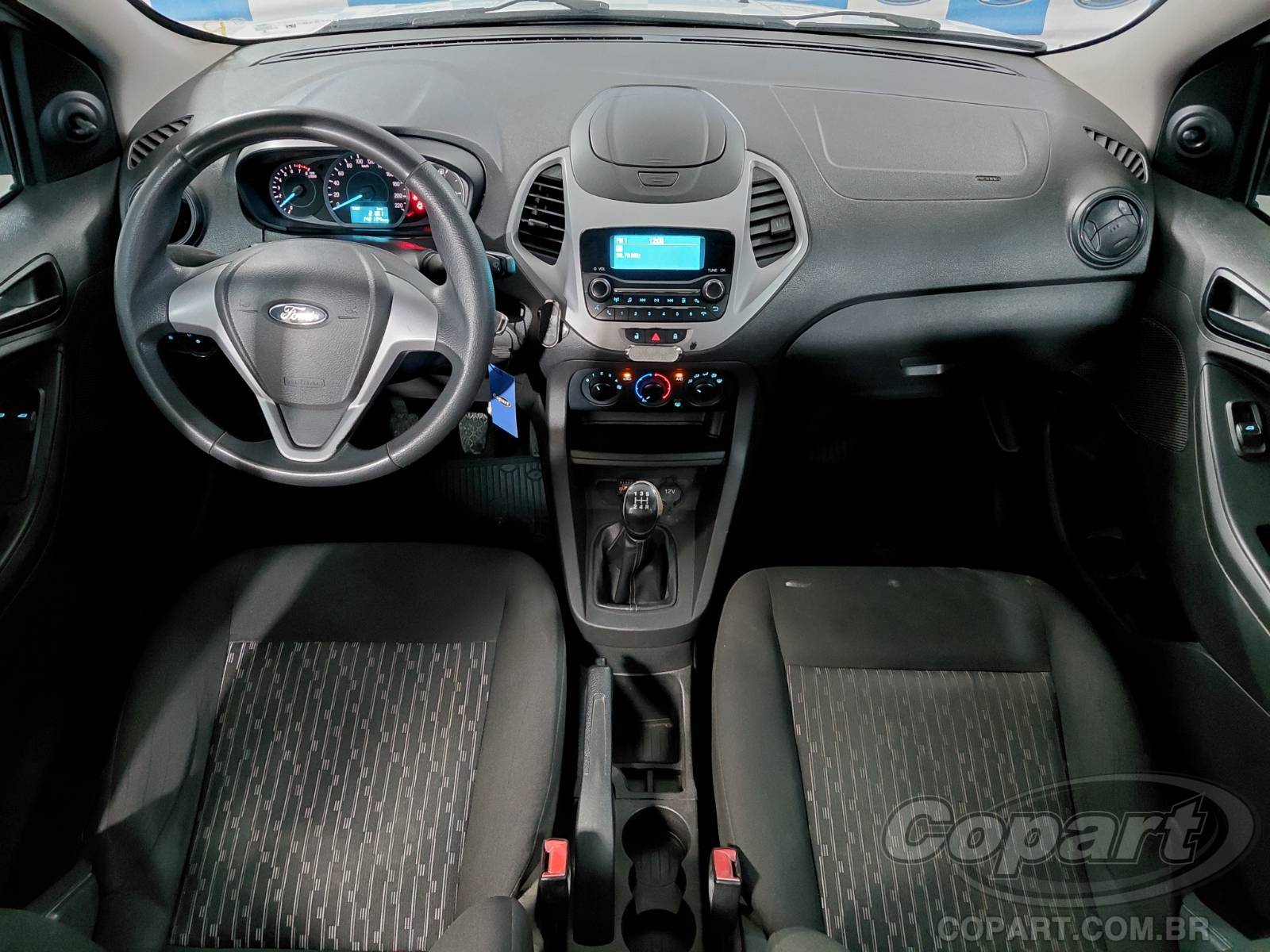 Foto 9 de 11: 2020 FORD KA SEDAN