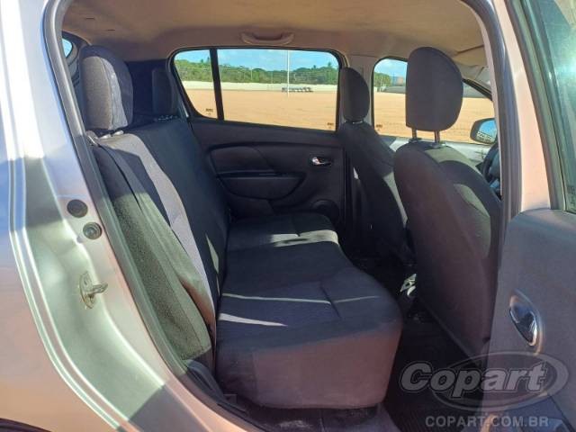 2017 RENAULT SANDERO 