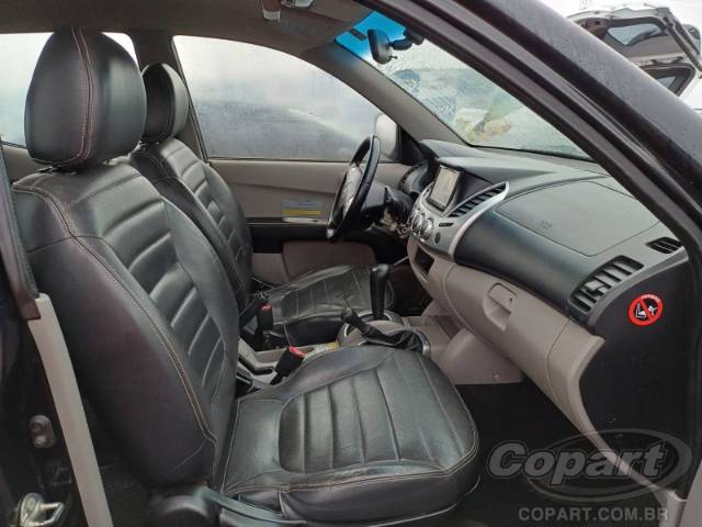 2013 MITSUBISHI L200 TRITON 