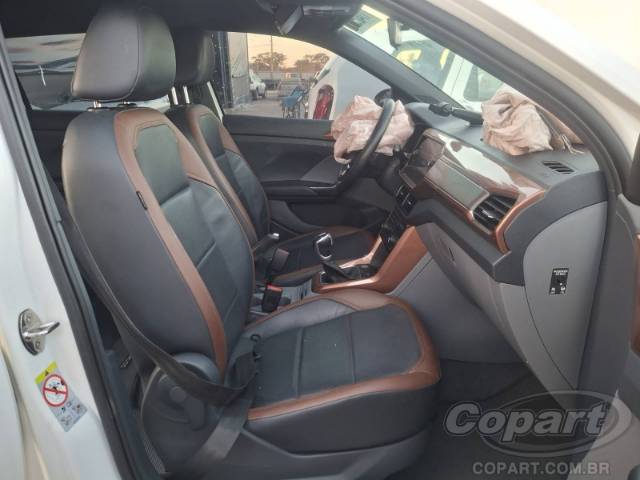 2020 VOLKSWAGEN T-CROSS 