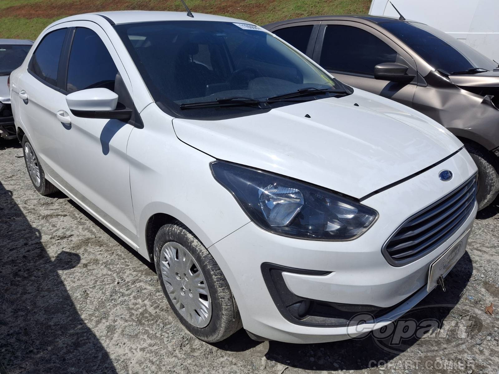 FORD KA SEDAN 2021
