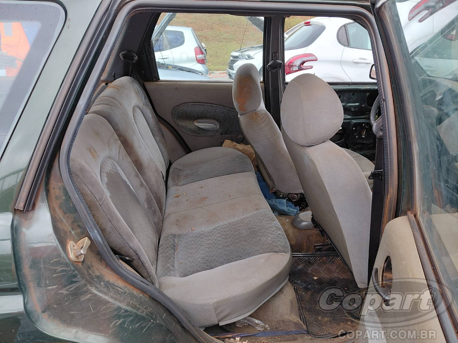 2000 FORD ESCORT SW — foto 6 de 12