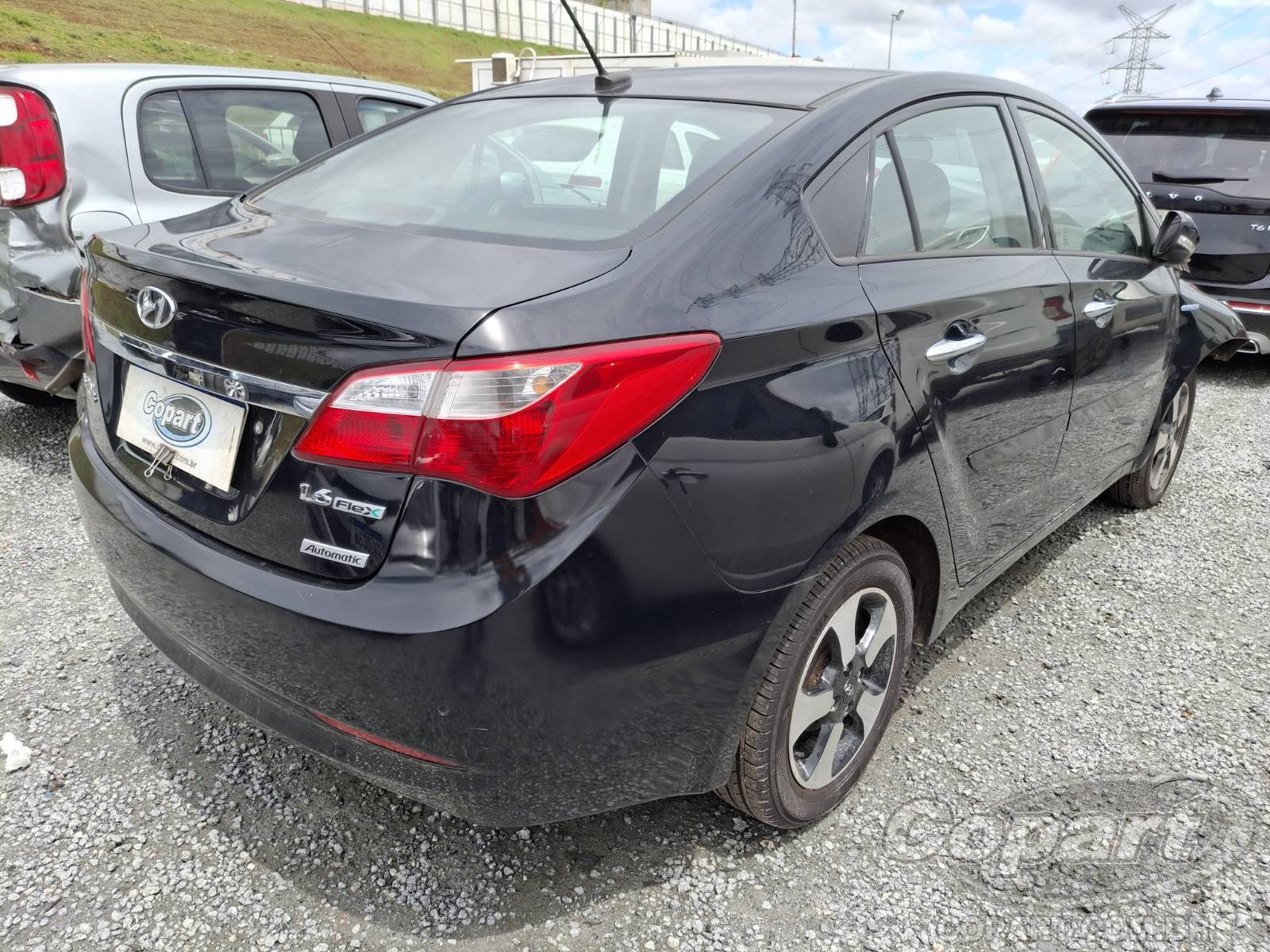 Foto 4: 2015 HYUNDAI HB20S