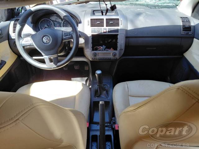 2012 VOLKSWAGEN POLO SEDAN 