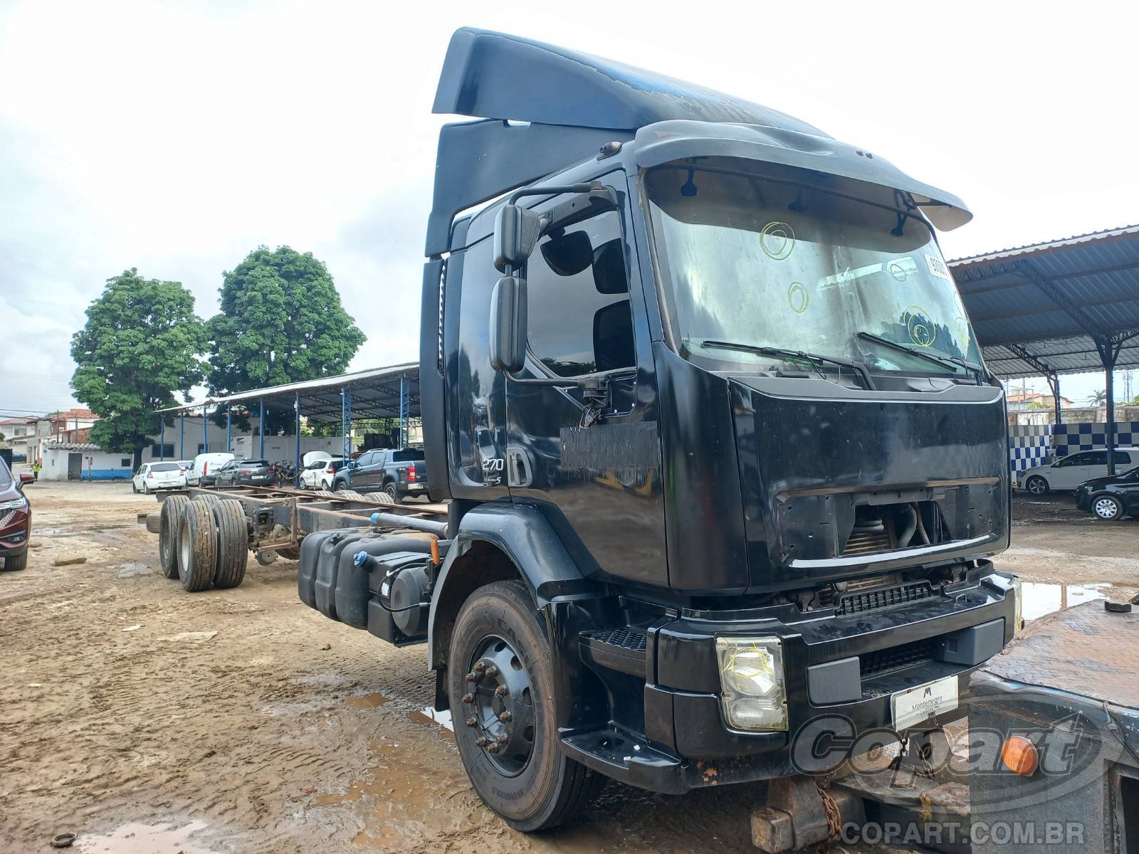 Veículo VOLVO VM Volvo VM 270 R 2012 Queimado Médio 2012 em leilão
