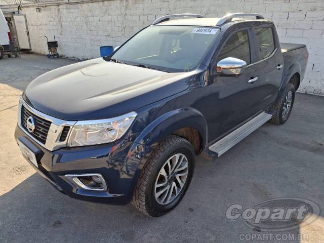 2022 NISSAN FRONTIER CD 