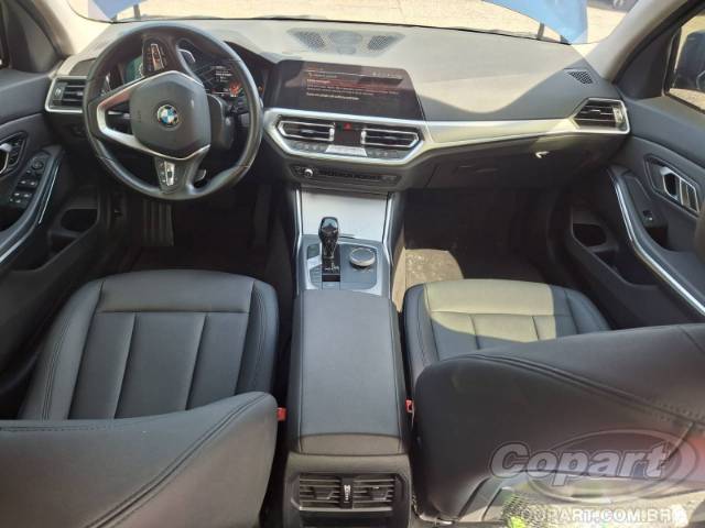 2022 BMW SERIE 3 