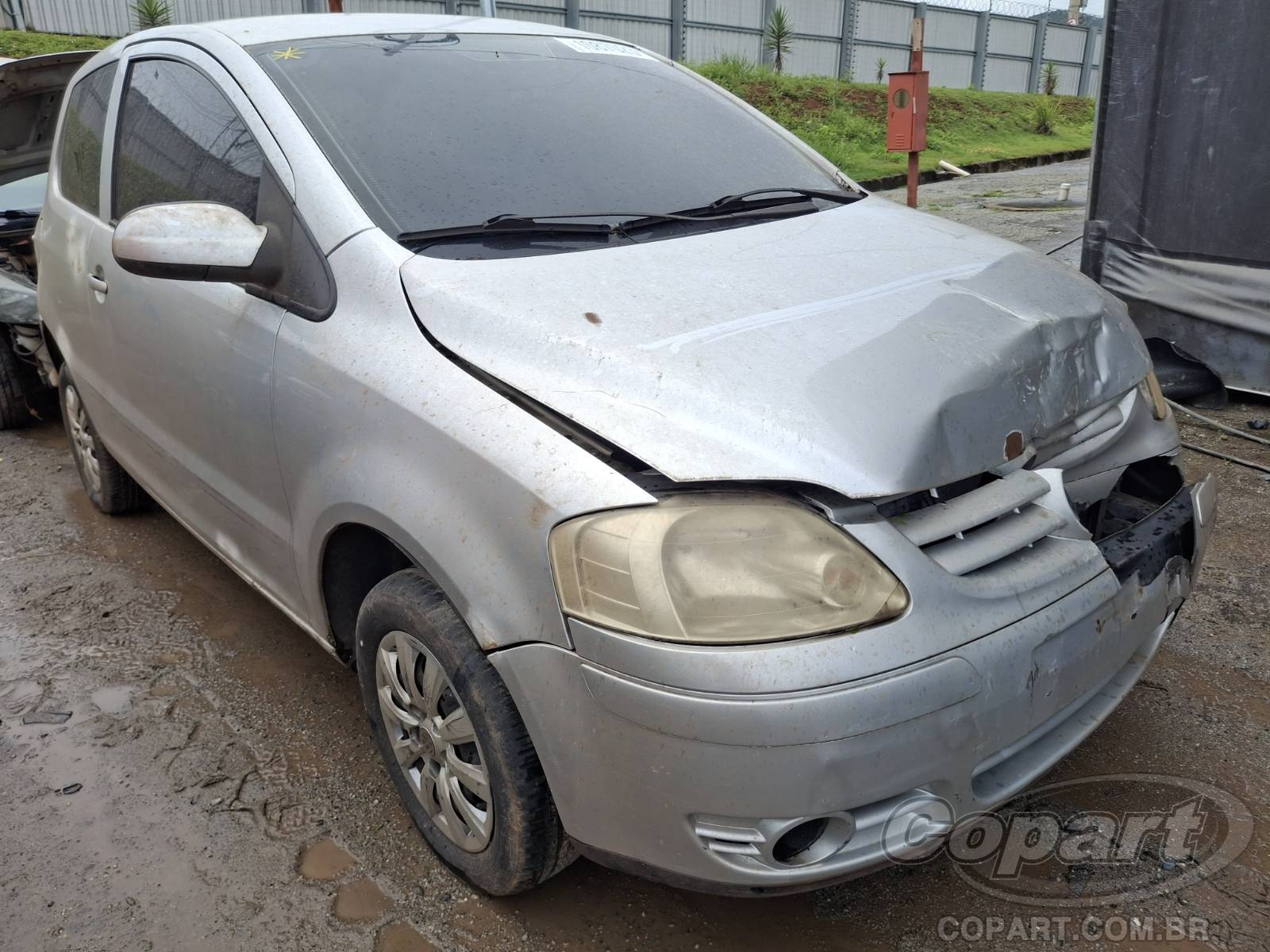 Veículo VW - VolksWagen Fox Volkswagen Fox 1.0 Total Flex 2006 em leilão