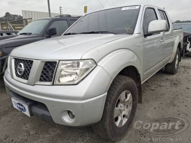 2011 NISSAN FRONTIER CD 