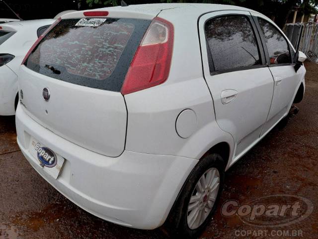2011 FIAT PUNTO 